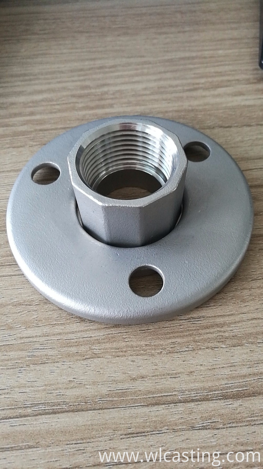 investment casting foundry flange plate cnc machining thread hole